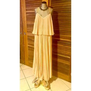 BCBG Max Azria DRESS